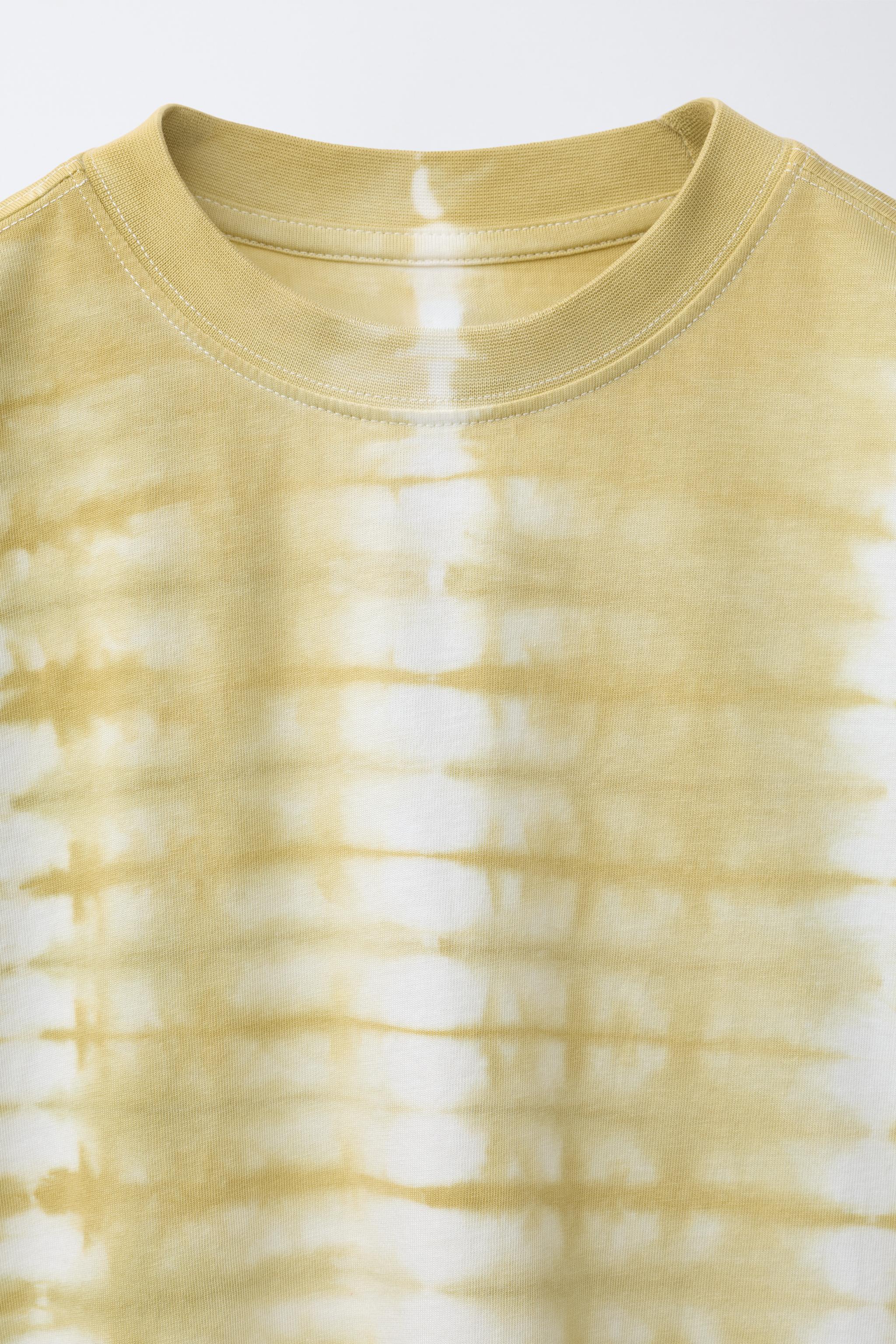 T-SHIRT TIE & DYE